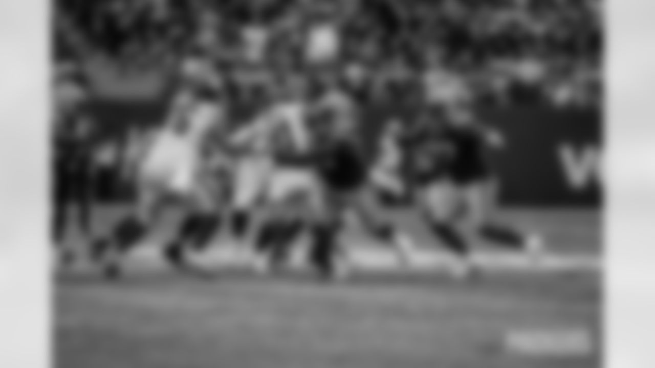 230317-t.j.-slaton-gallery-2560-4