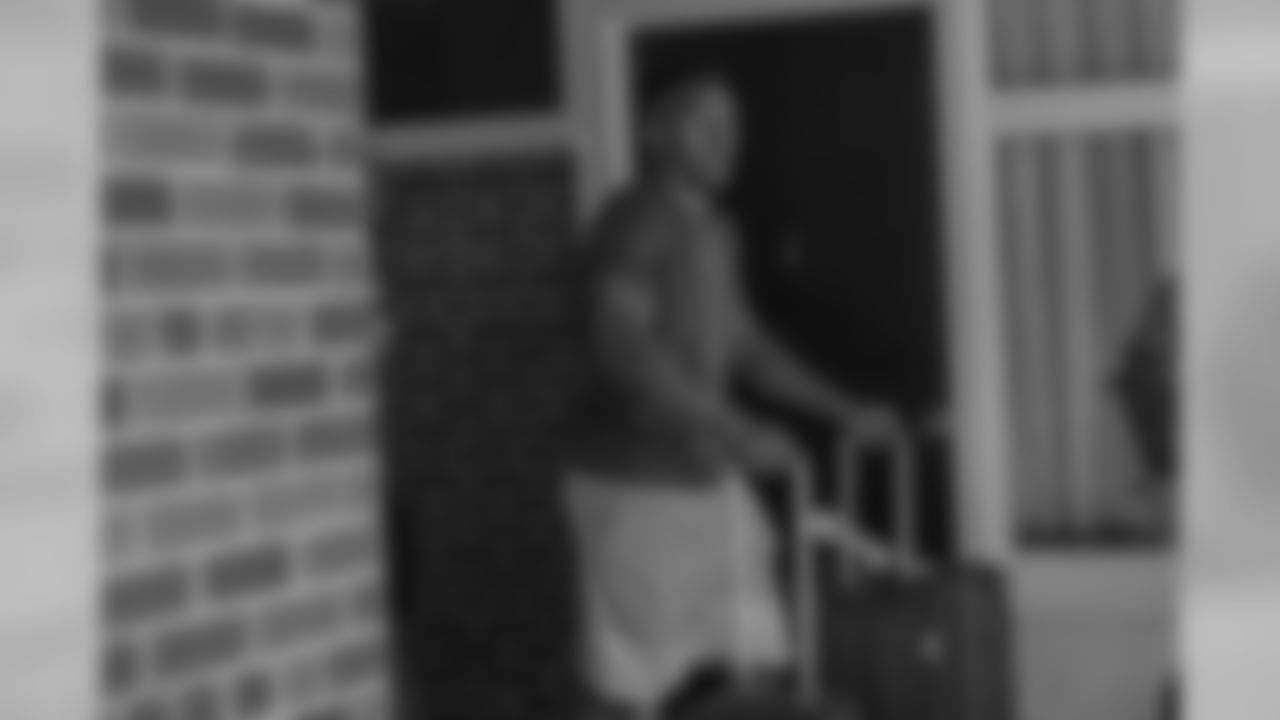 180724-players-move-in-05
