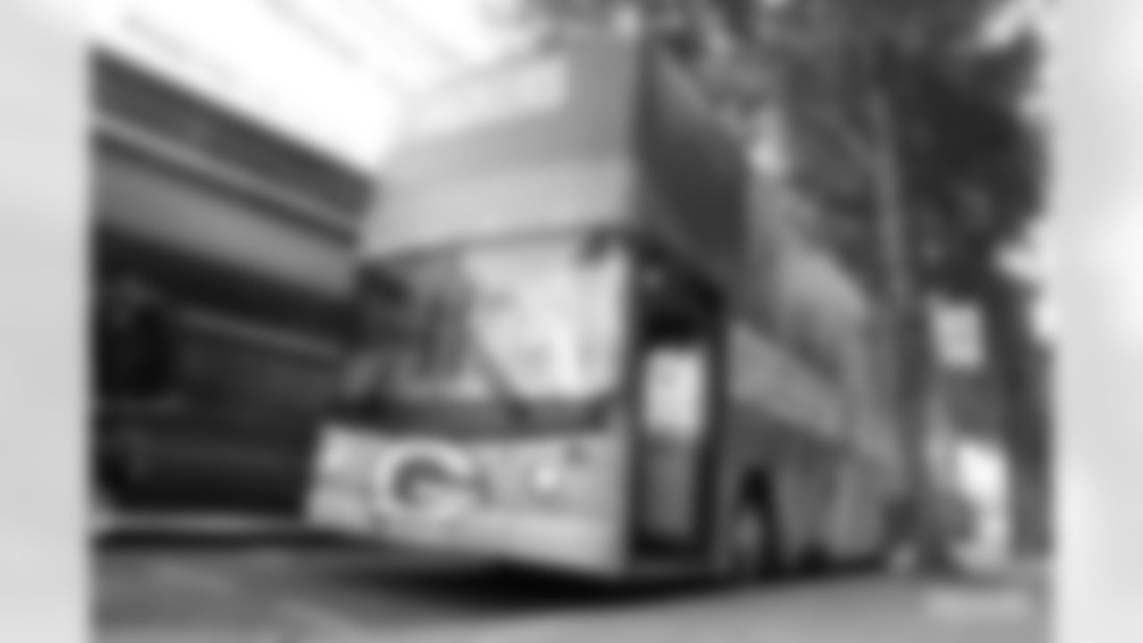 221007-london-bus-trip-2560032