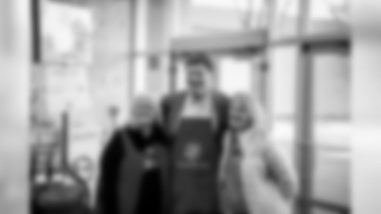 181218-salvation-army-melton-17