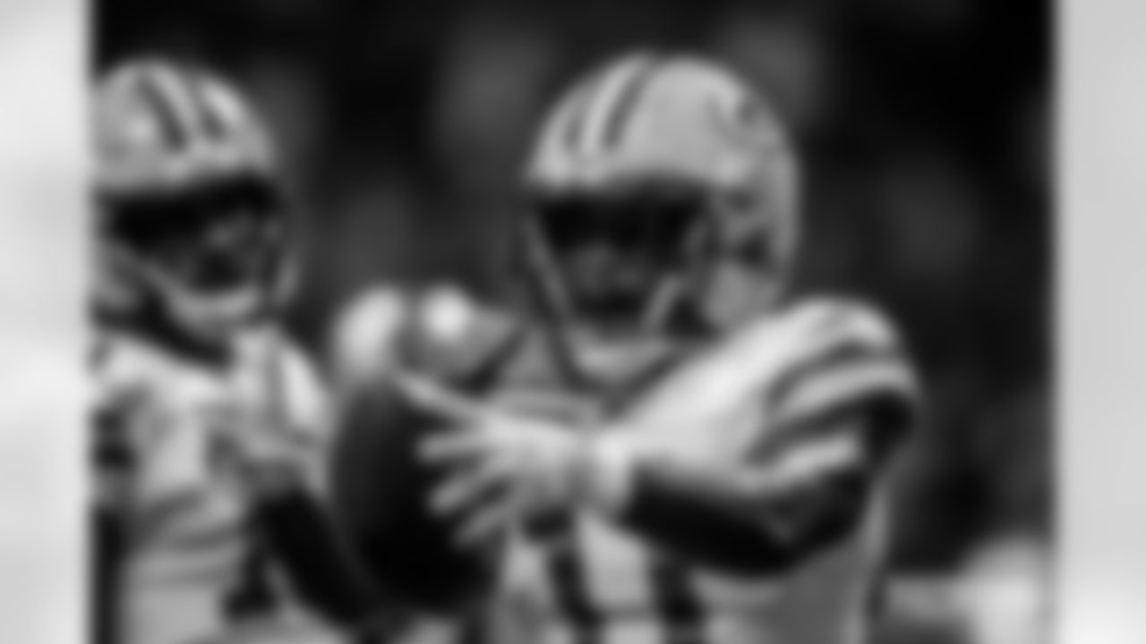 packers-falcons-batch-2-pravecek38