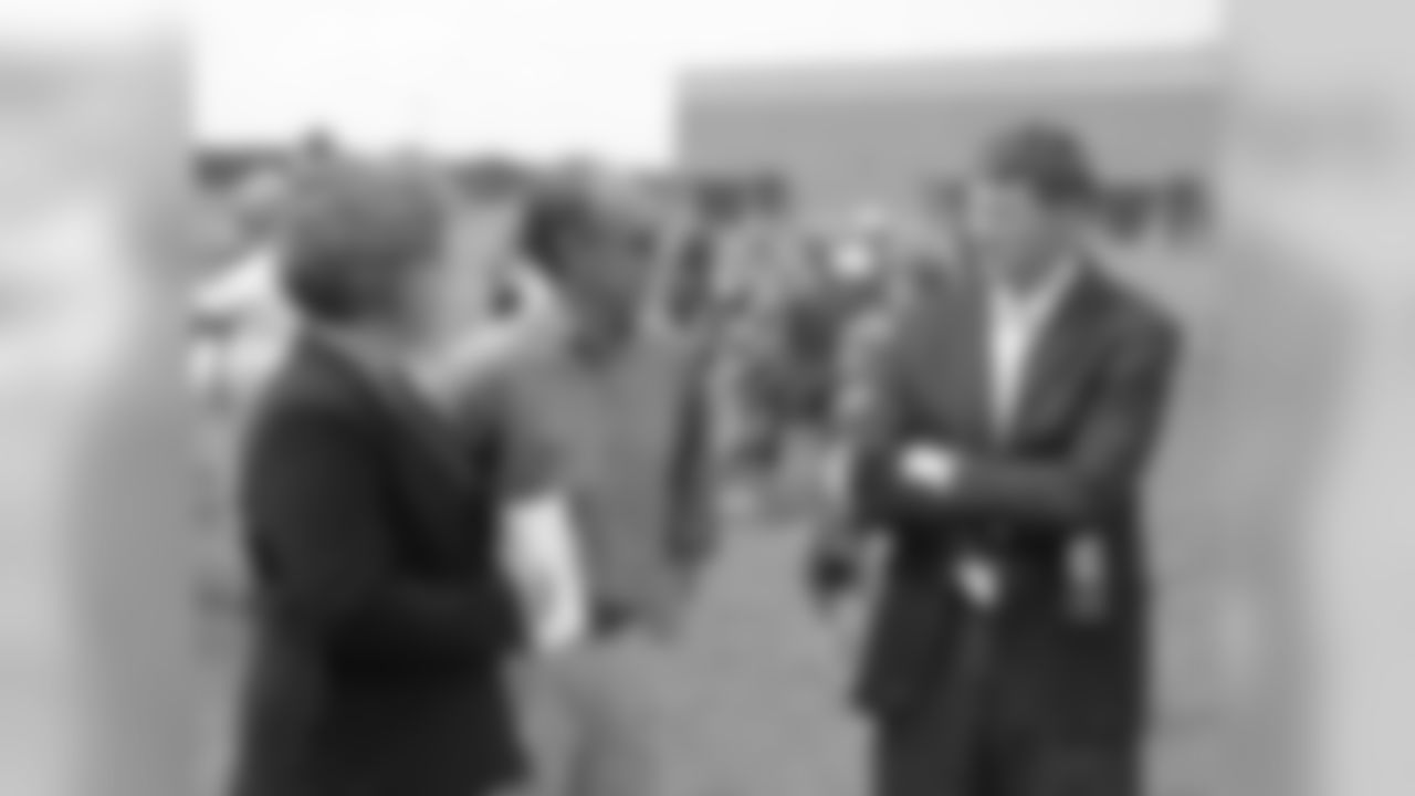 Green Bay Packers Foundation Presents Wrightstown High School With $250,000