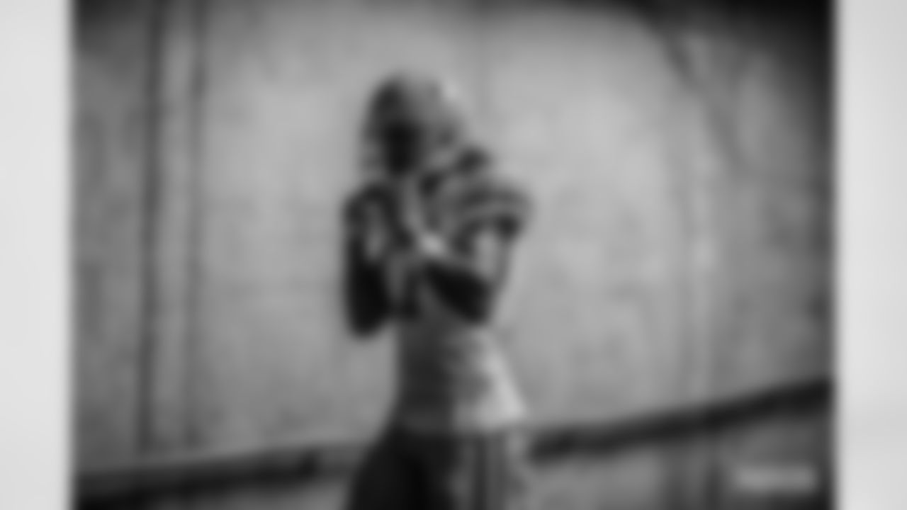 WR Davante Adams