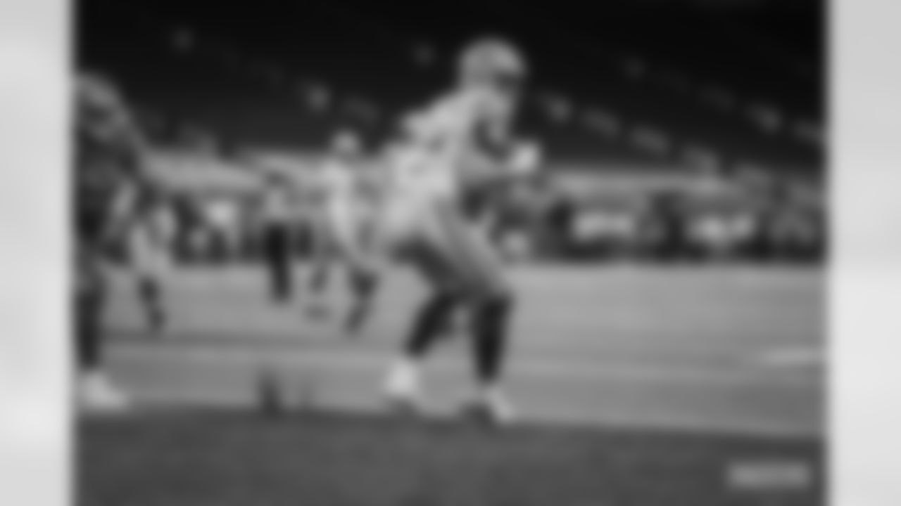 Week 14 at Detroit: QB Aaron Rodgers passes short left to TE Robert Tonyan for a 4-yard touchdown