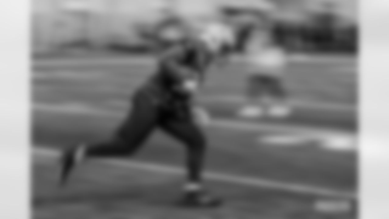 221222-mik-practice-gallery-2560021