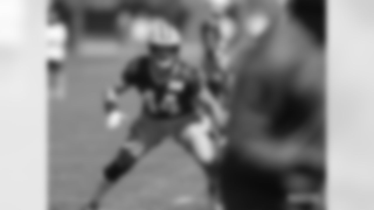 LB Ty Summers
