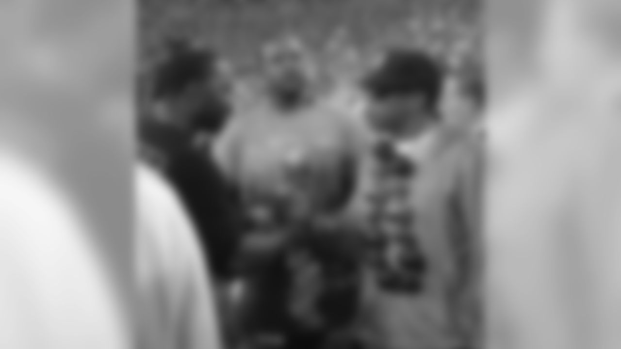 Brewers 3B Bill Hall, pitcher CC Sabathia , Jay-Z