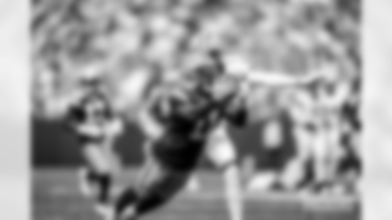 packers-saints-QTR4-batch1-siegle078