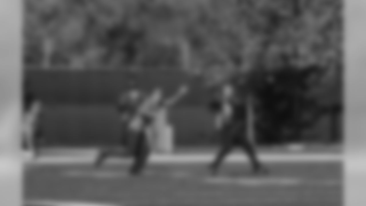 181013-flag-football-siegle-018