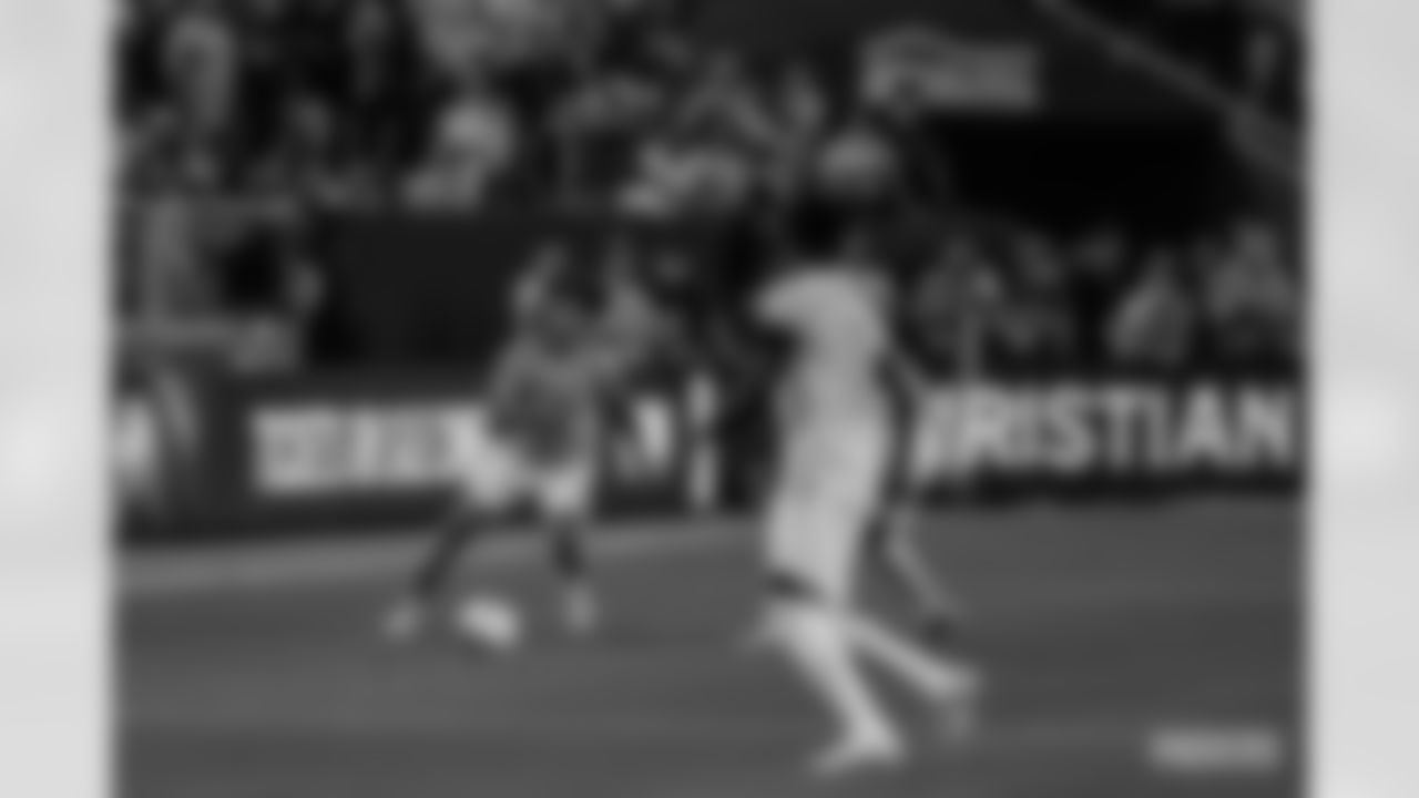 220723-soccer-game-2560016