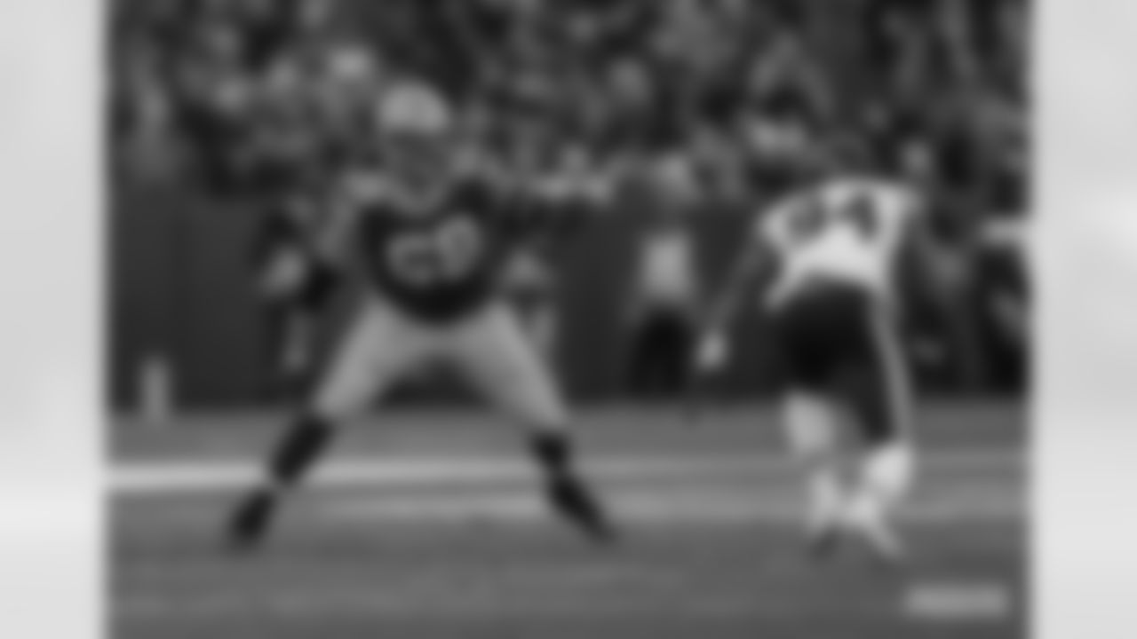 T David Bakhtiari
