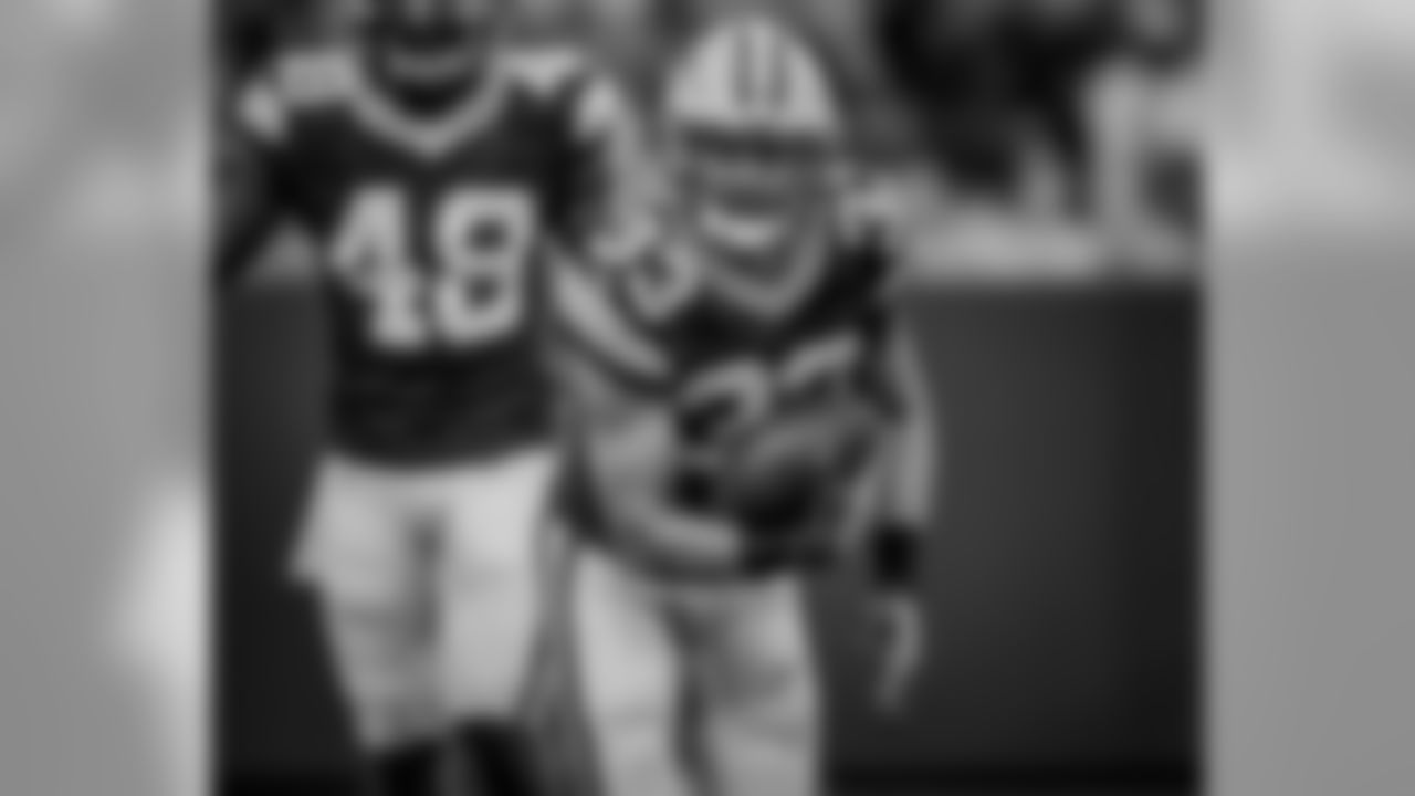33 — DB Micah Hyde