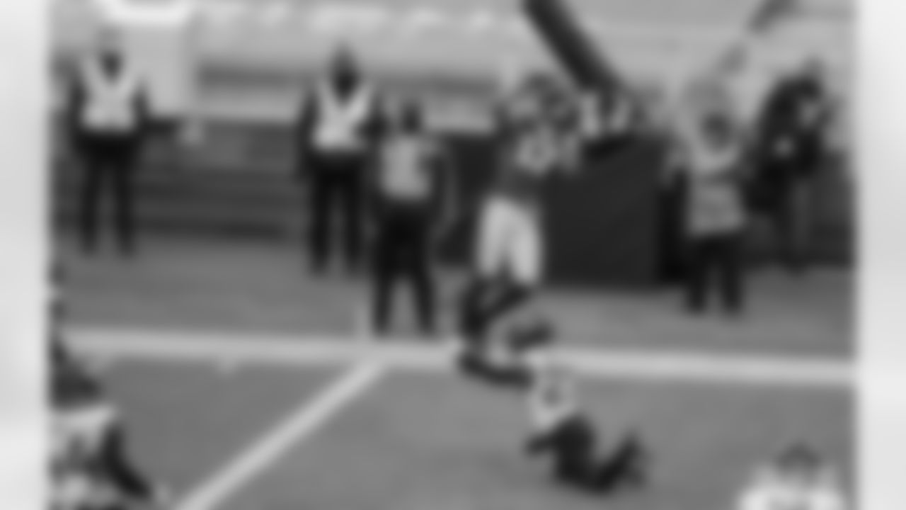 WR Davante Adams