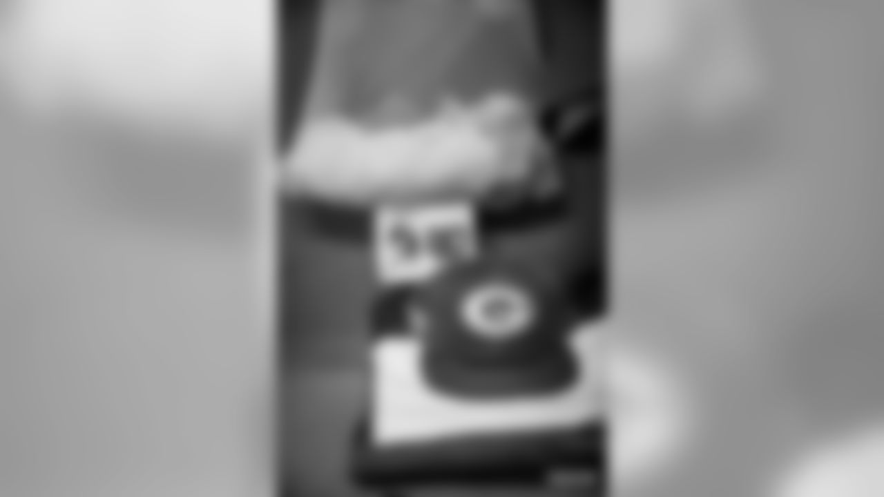 191229-locker-room-ford-field-bobber-WM-15