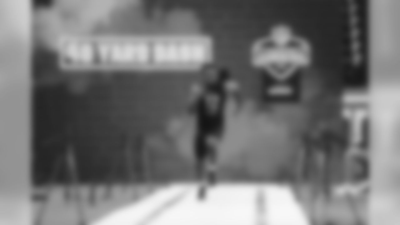 Utah cornerback Javelin K. Guidry runs the 40-yard dash during the 2020 NFL Scouting Combine, Sunday, Mar. 1, 2020 in Indianapolis. (Aaron Doster/NFL)