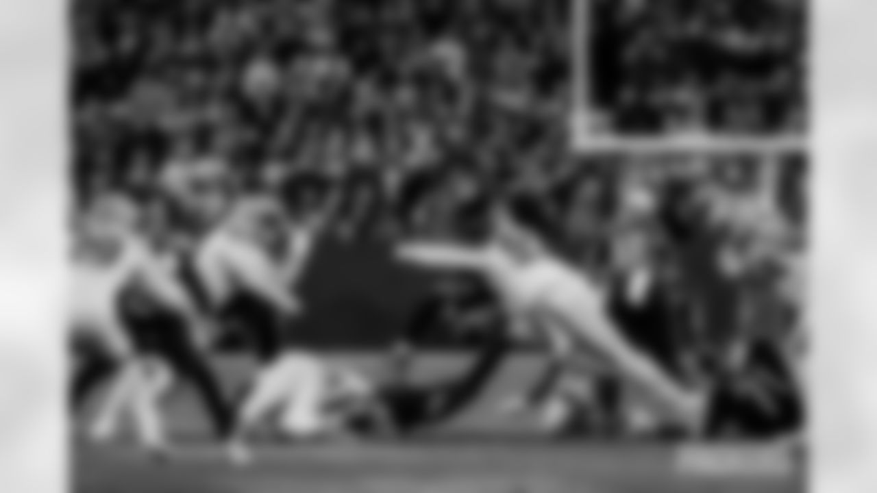 230317-t.j.-slaton-gallery-2560-9