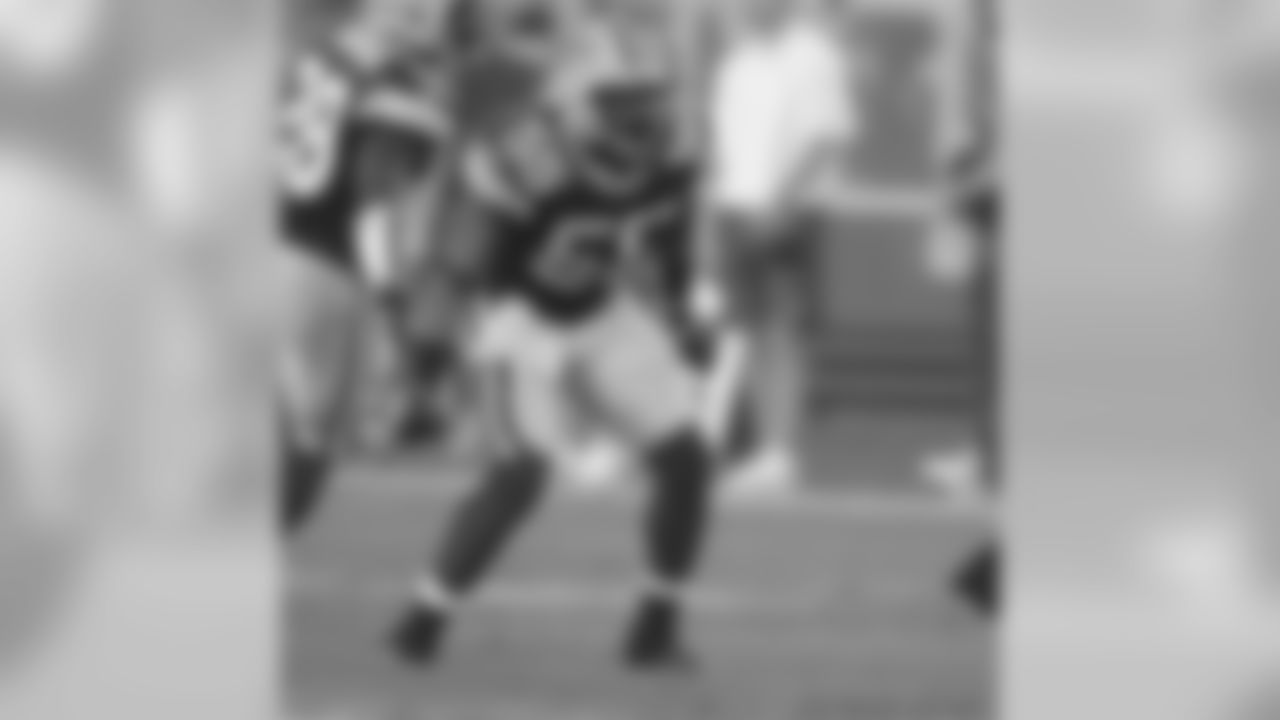 Desmond Bishop