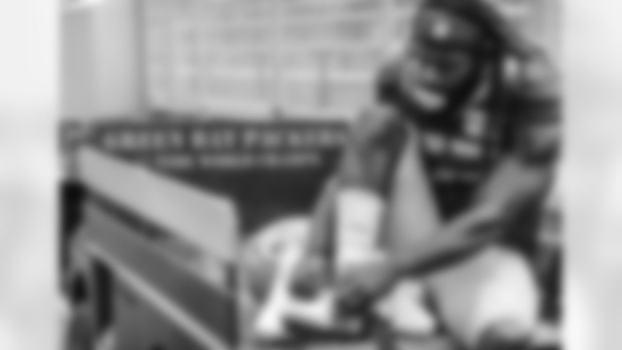 LB Za'Darius Smith