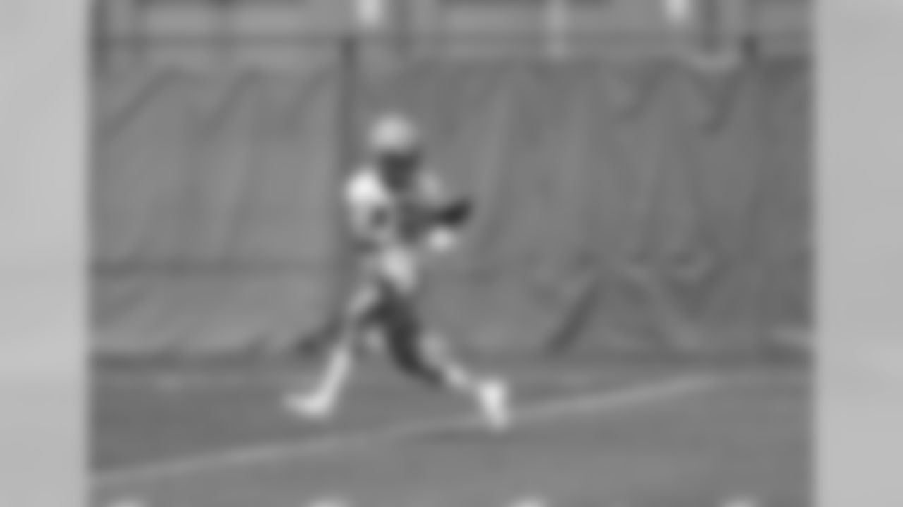 WR Jake Kumerow