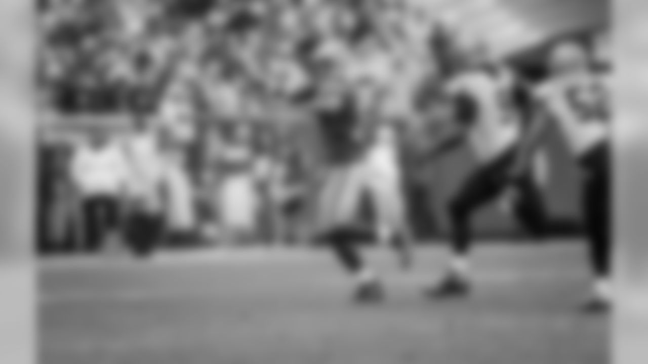 QB Brett Hundley