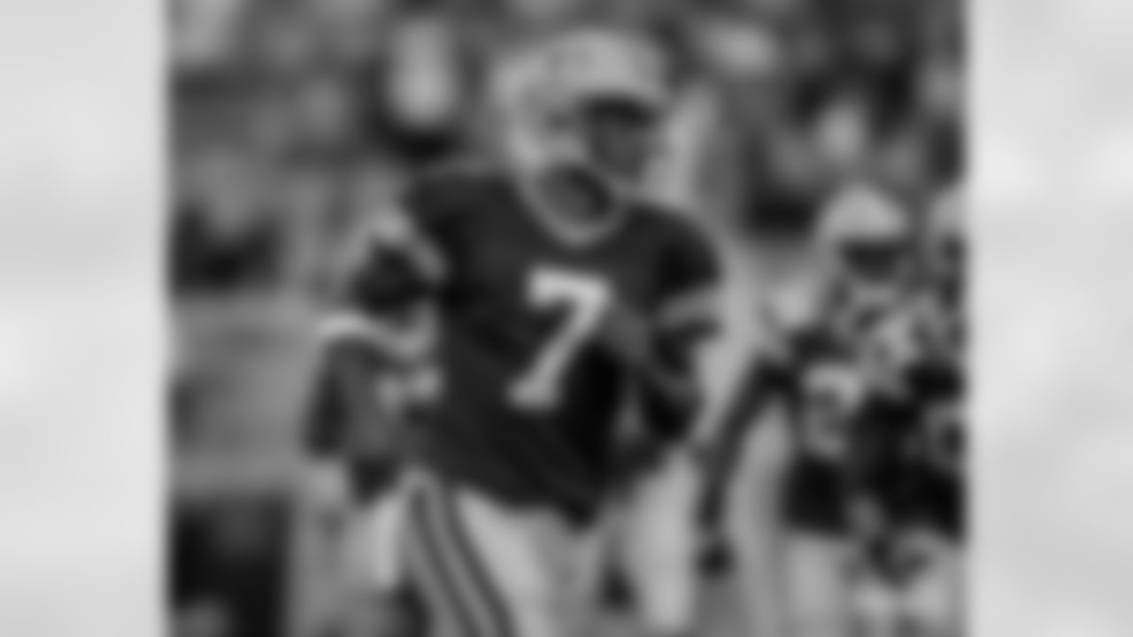 QB Brett Hundley (2016-17)