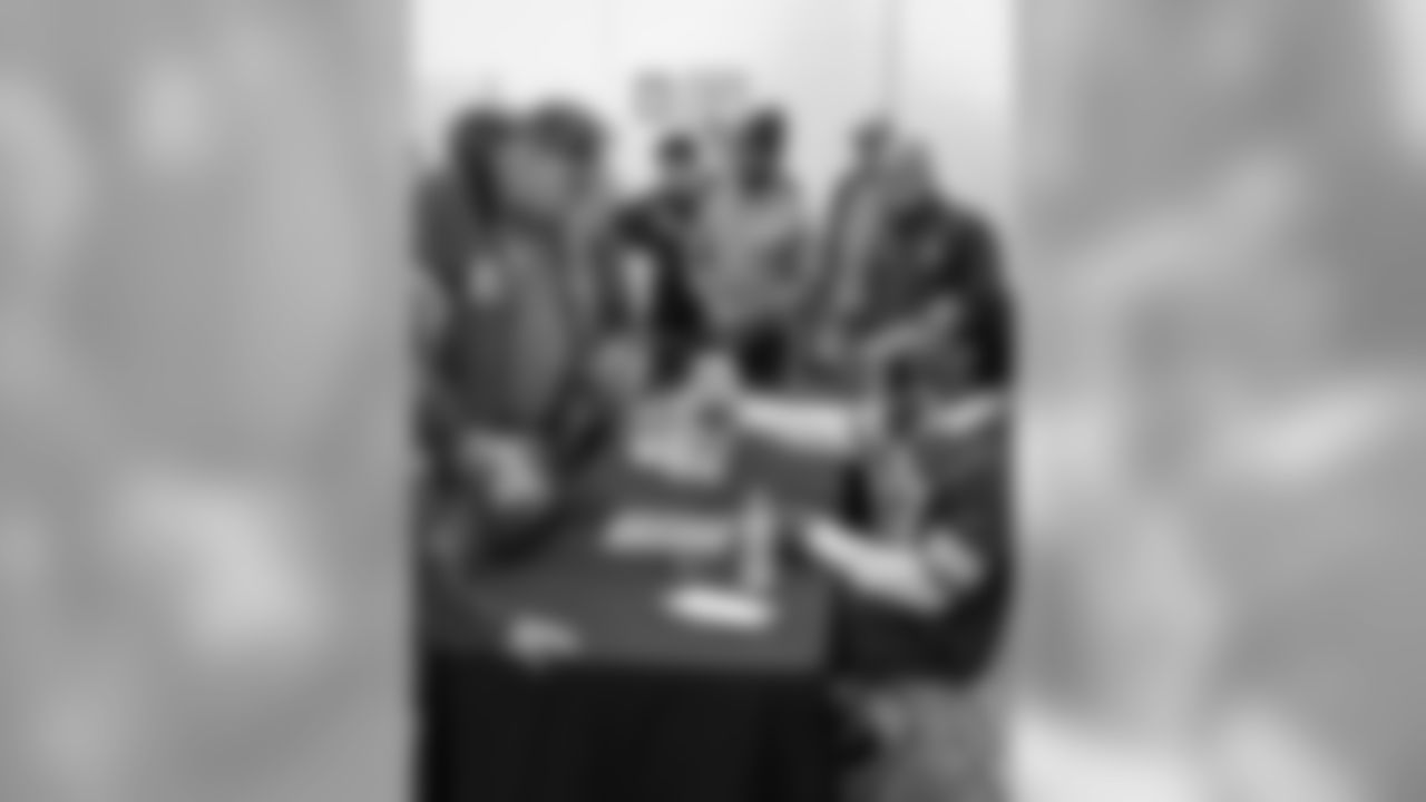 181211-jamaal-williams-pauls-pantry-07