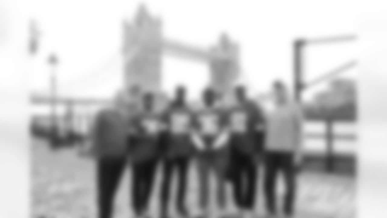 221007-london-bus-trip-2560023