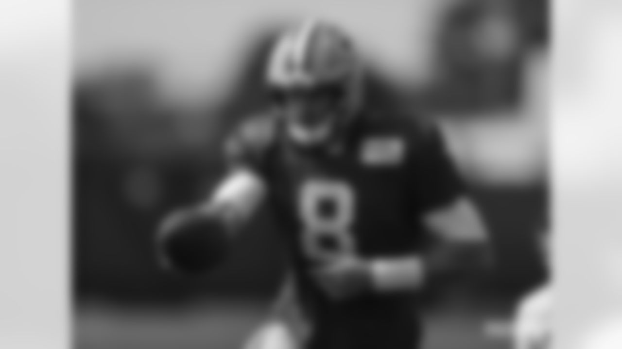 QB Tim Boyle