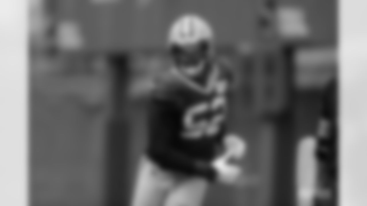 LB Rashan Gary