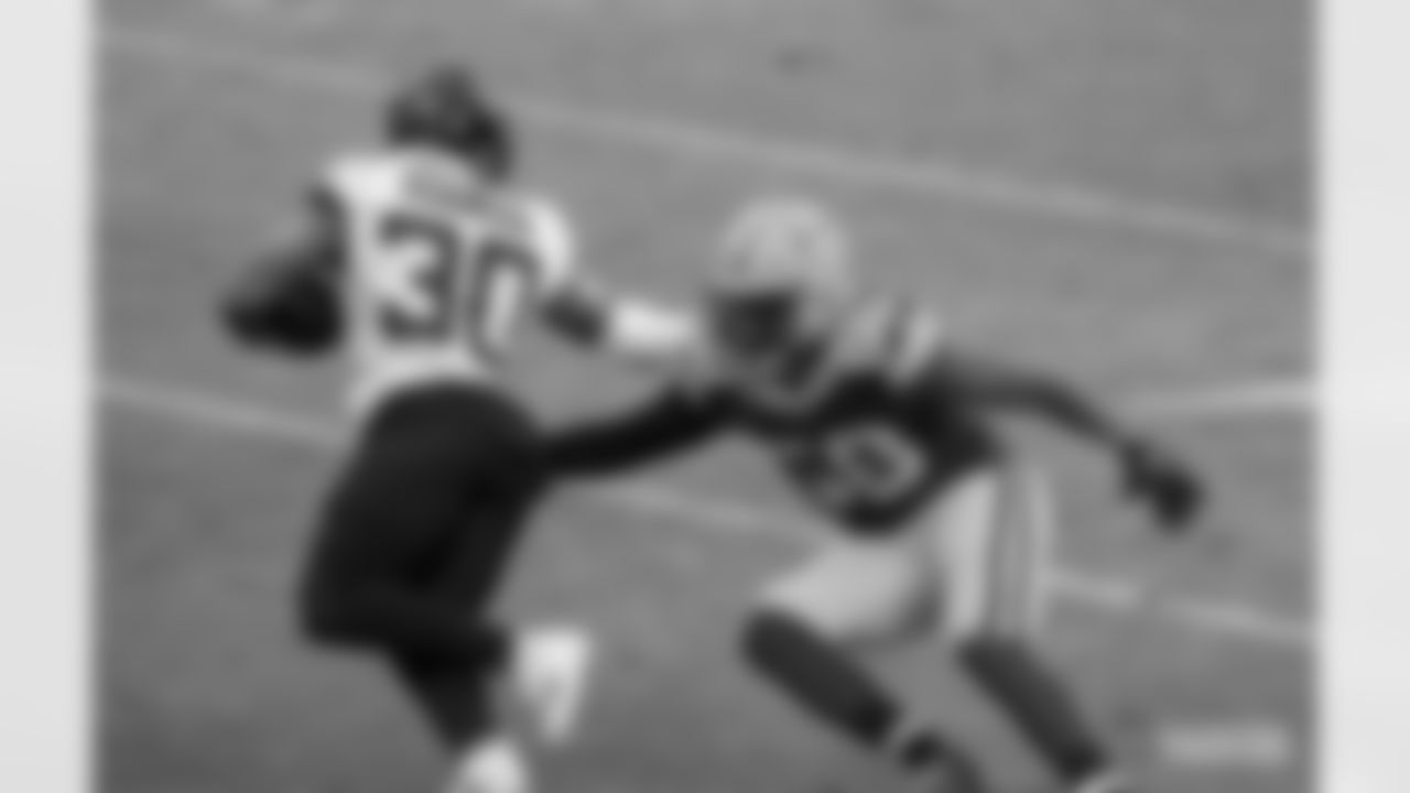 LB Christian Kirksey