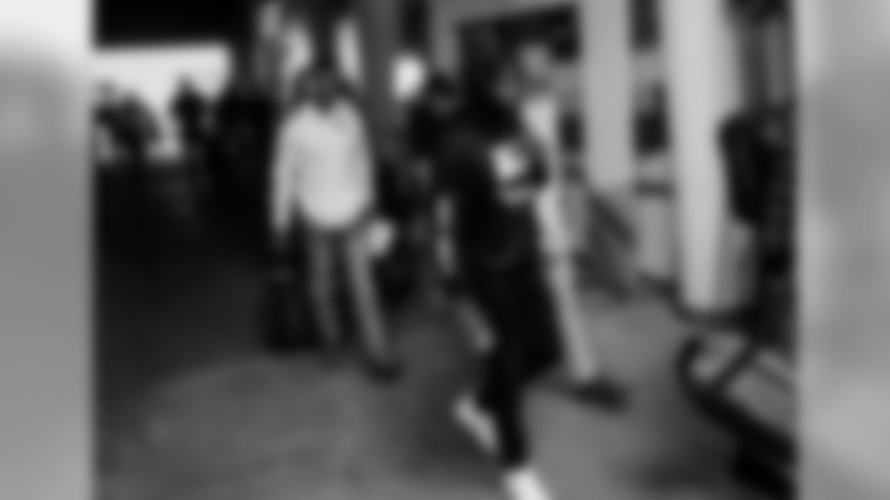 190822-stadium-arrival-bobber-24
