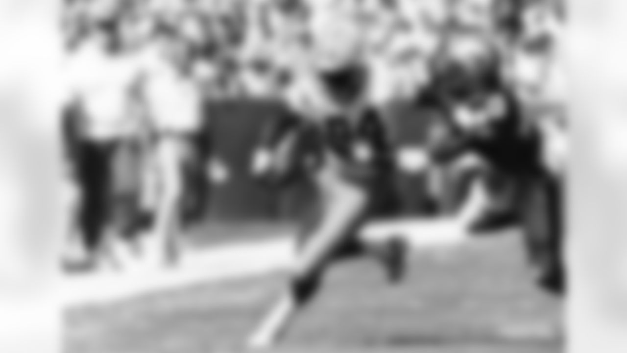 WR Sterling Sharpe (1988-94)