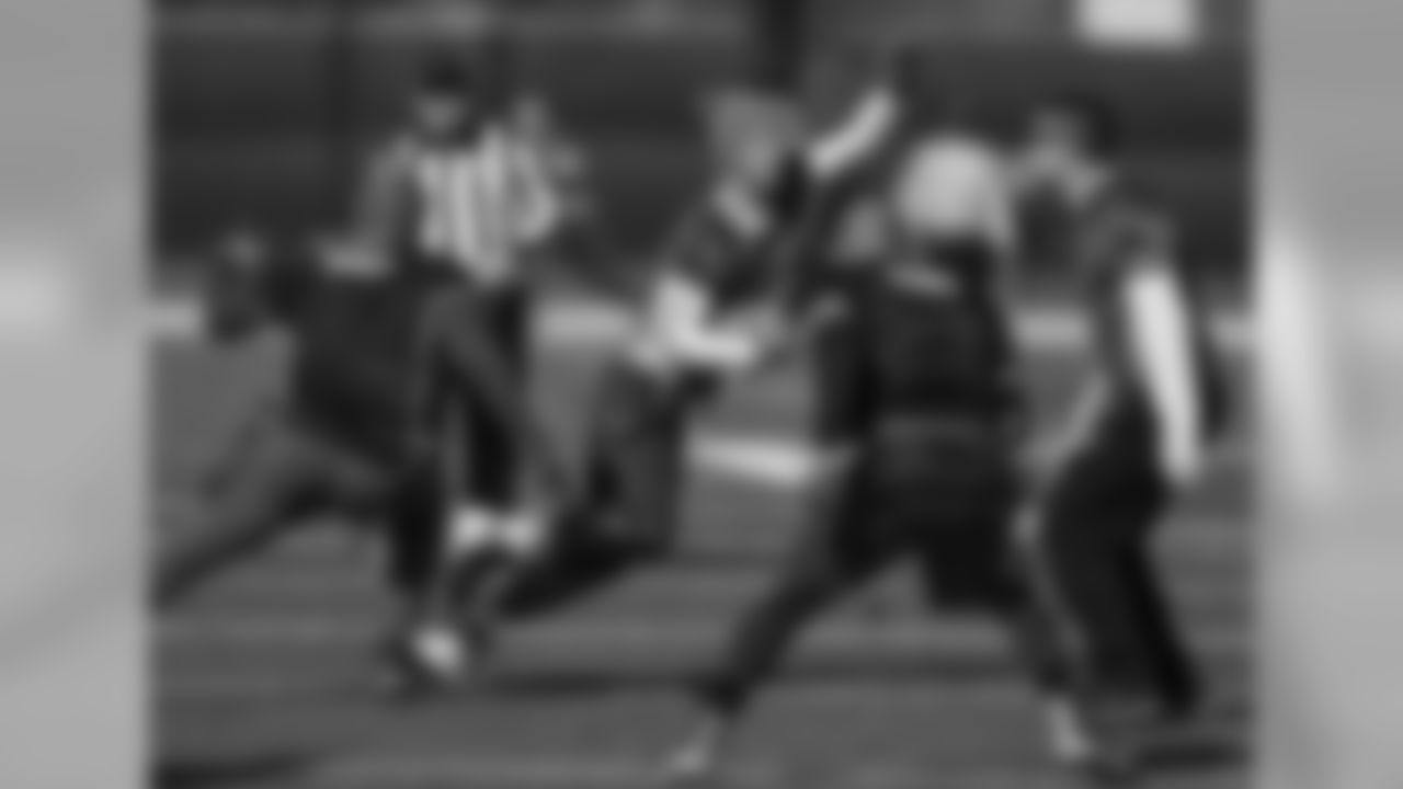 181013-flag-football-siegle-022