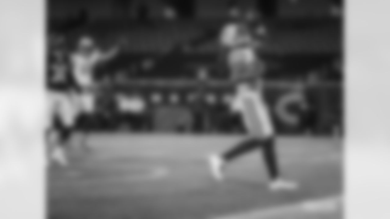 WR Davante Adams