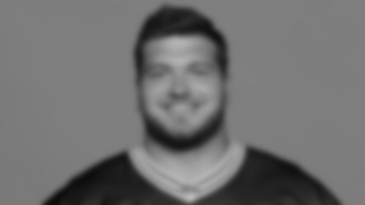 OL Josh Myers