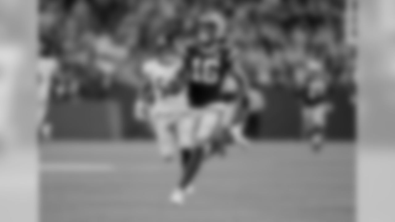 16 - WR Jake Kumerow