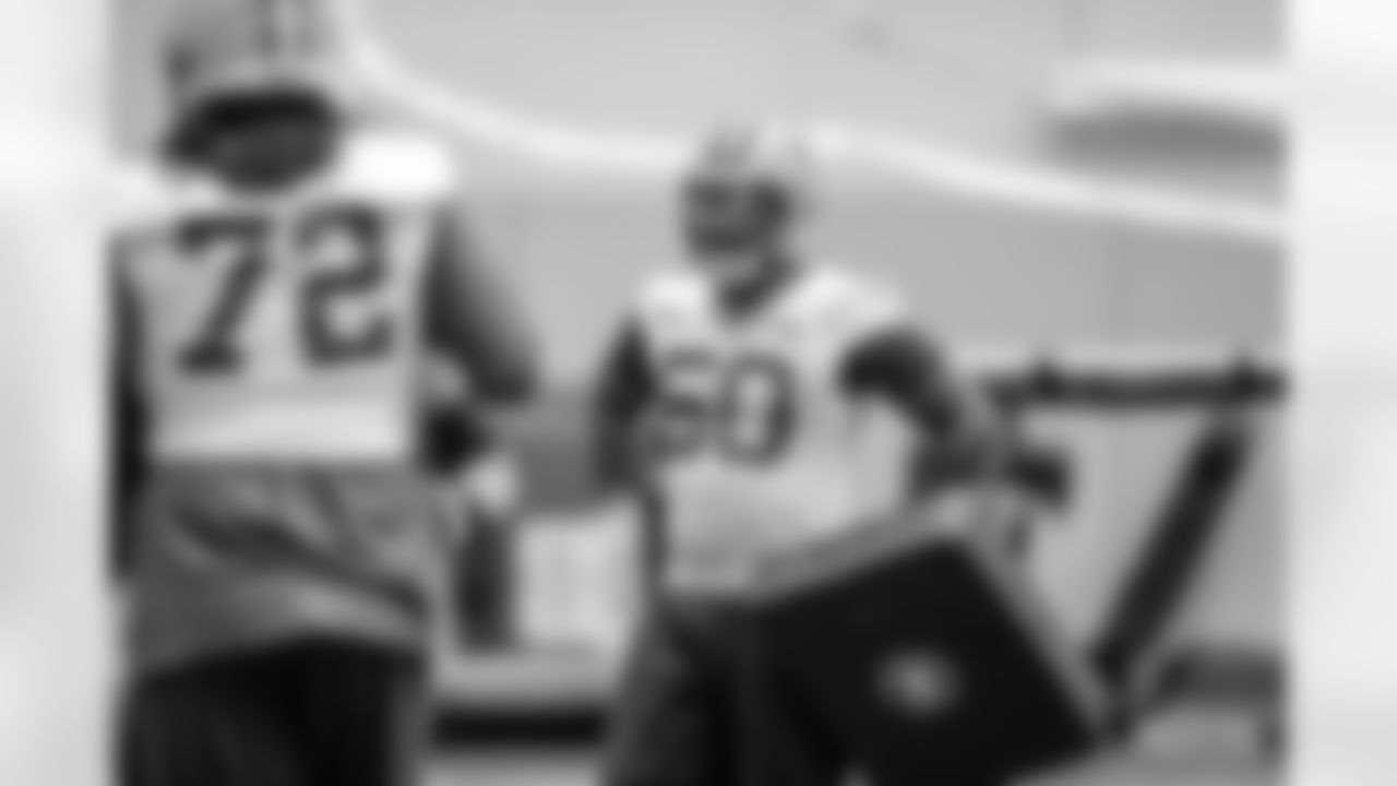 221130-evan-practice-gallery-2560025