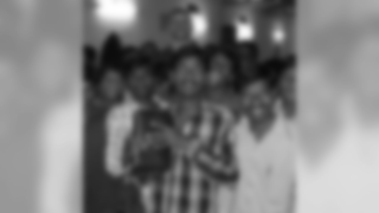 Aaron Kampman's Trip to India