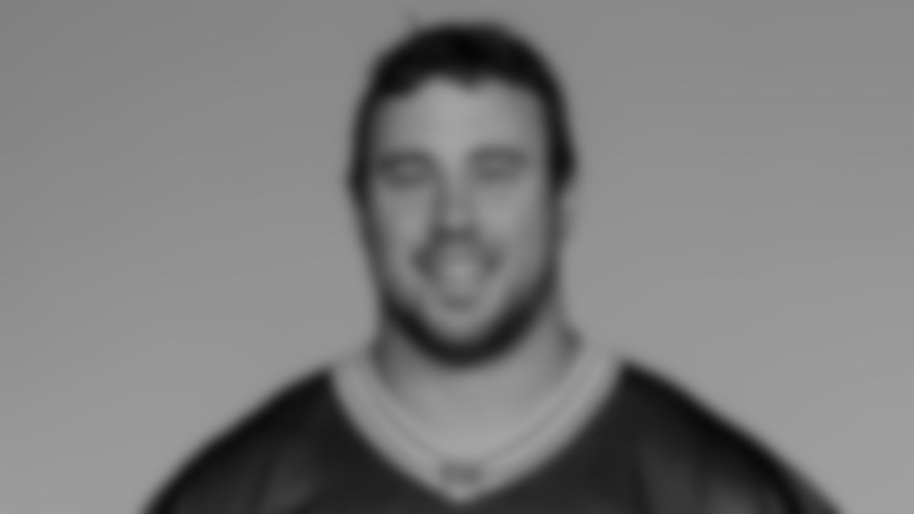 94 - DL Dean Lowry
