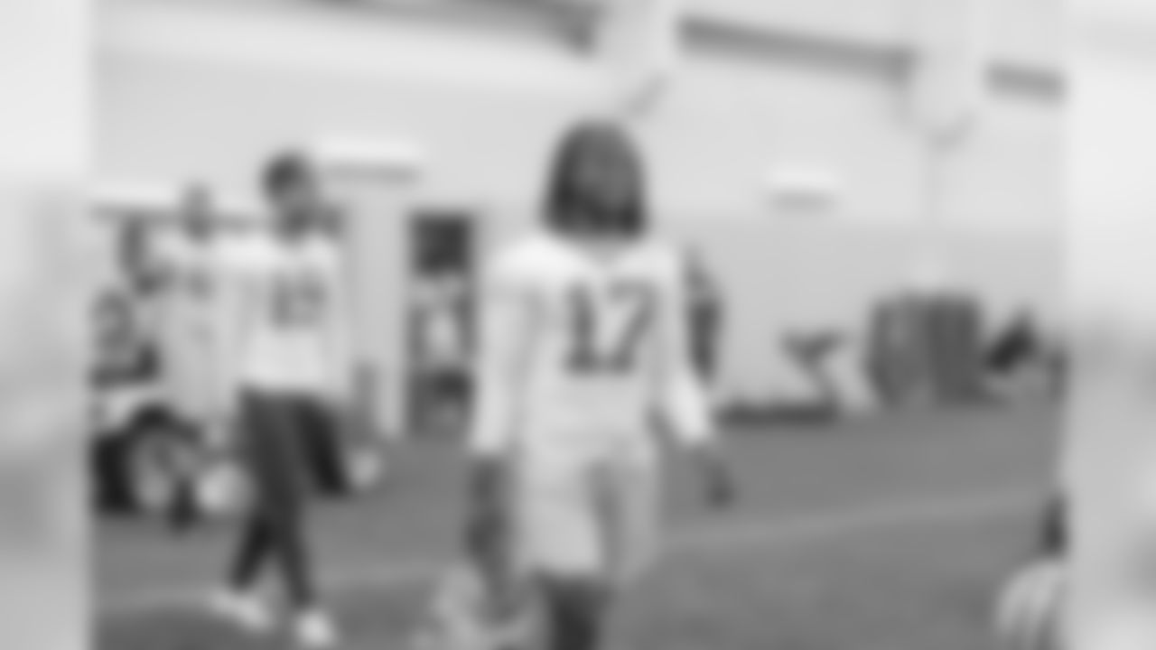 WR Davante Adams