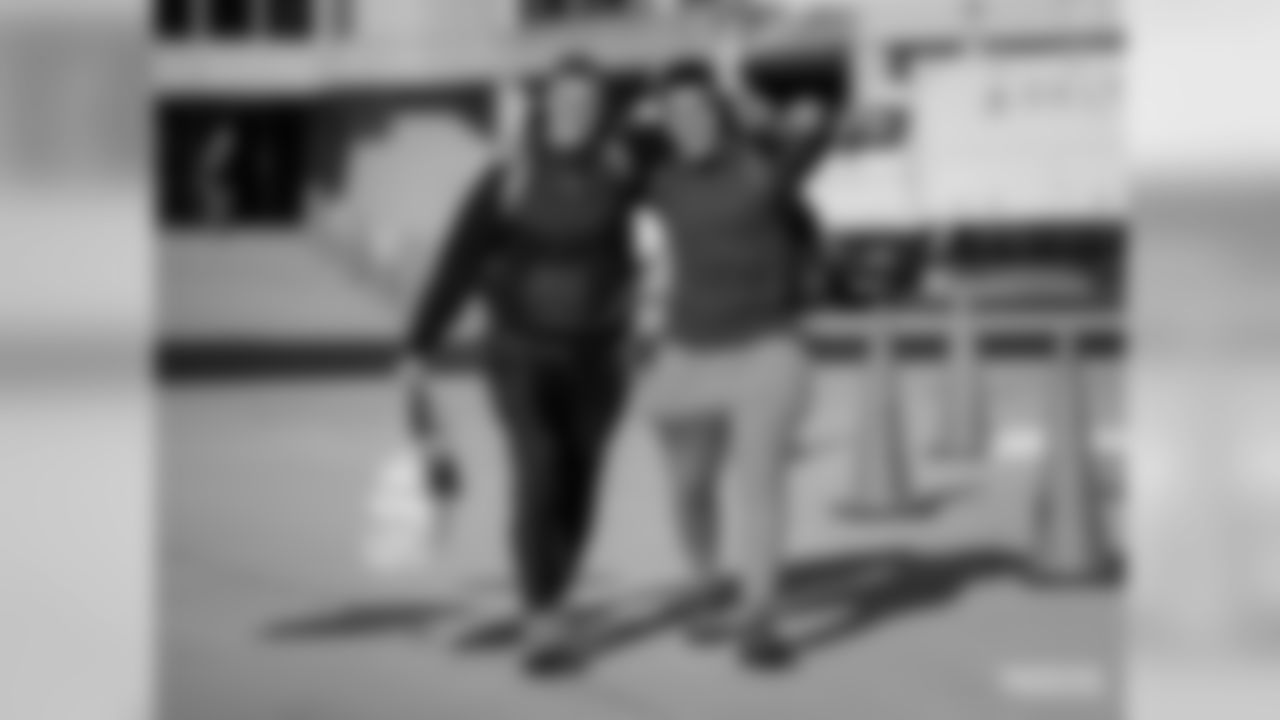 191123-grb-departure-san-jose-siegle-WM-19