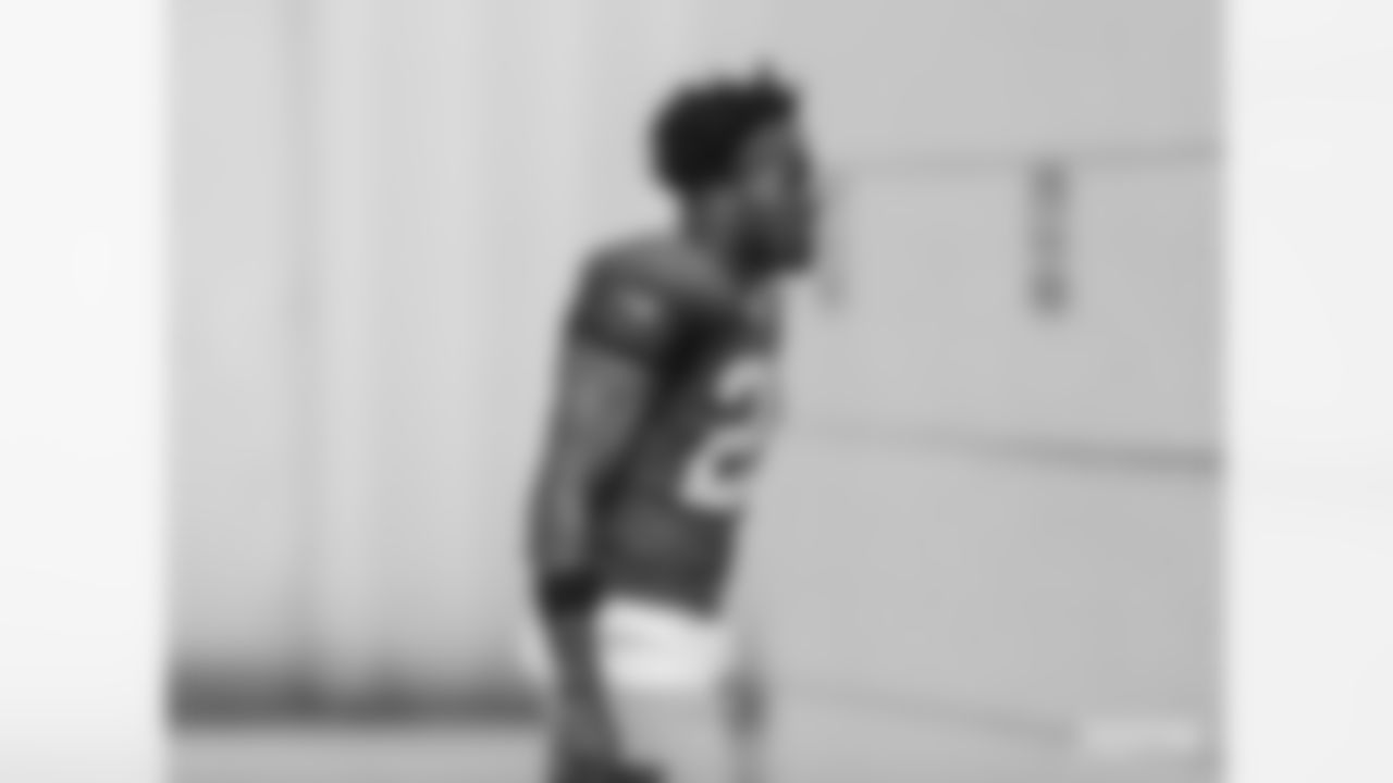 S Darnell Savage