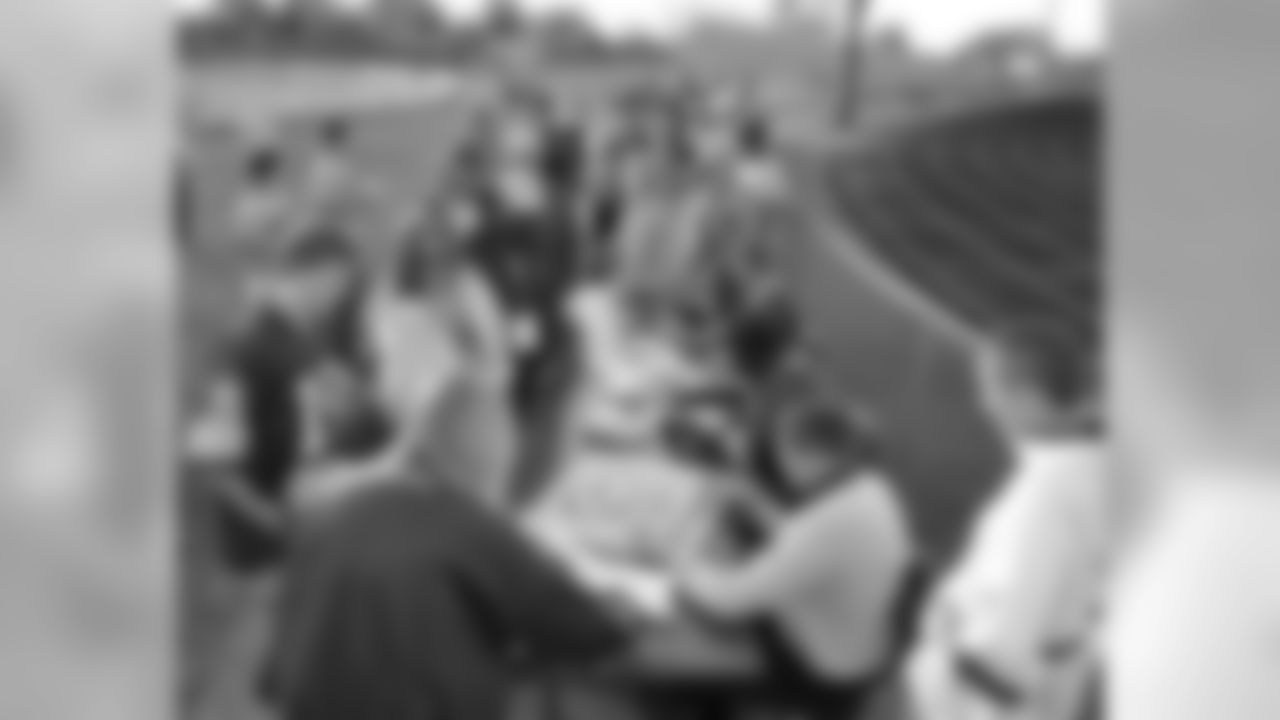 Packers Tailgate Tour - Beaver Dam Tailgate Party