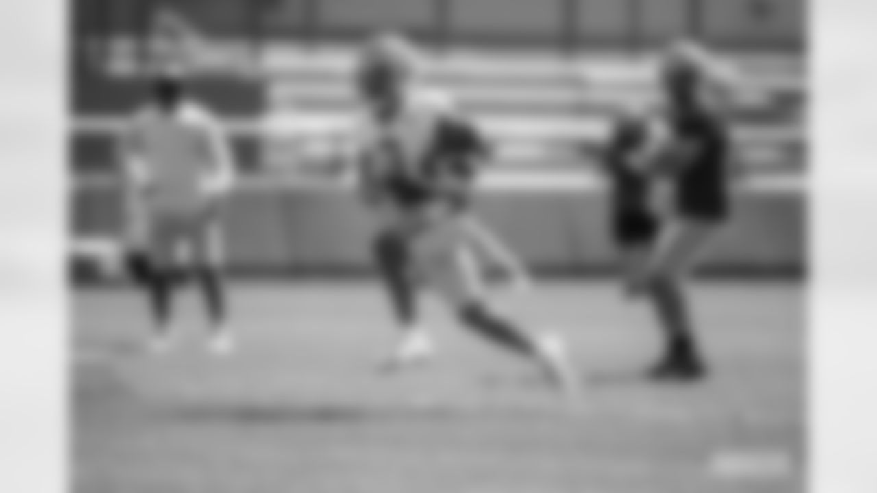 220831-evans-practice-photos-2560008
