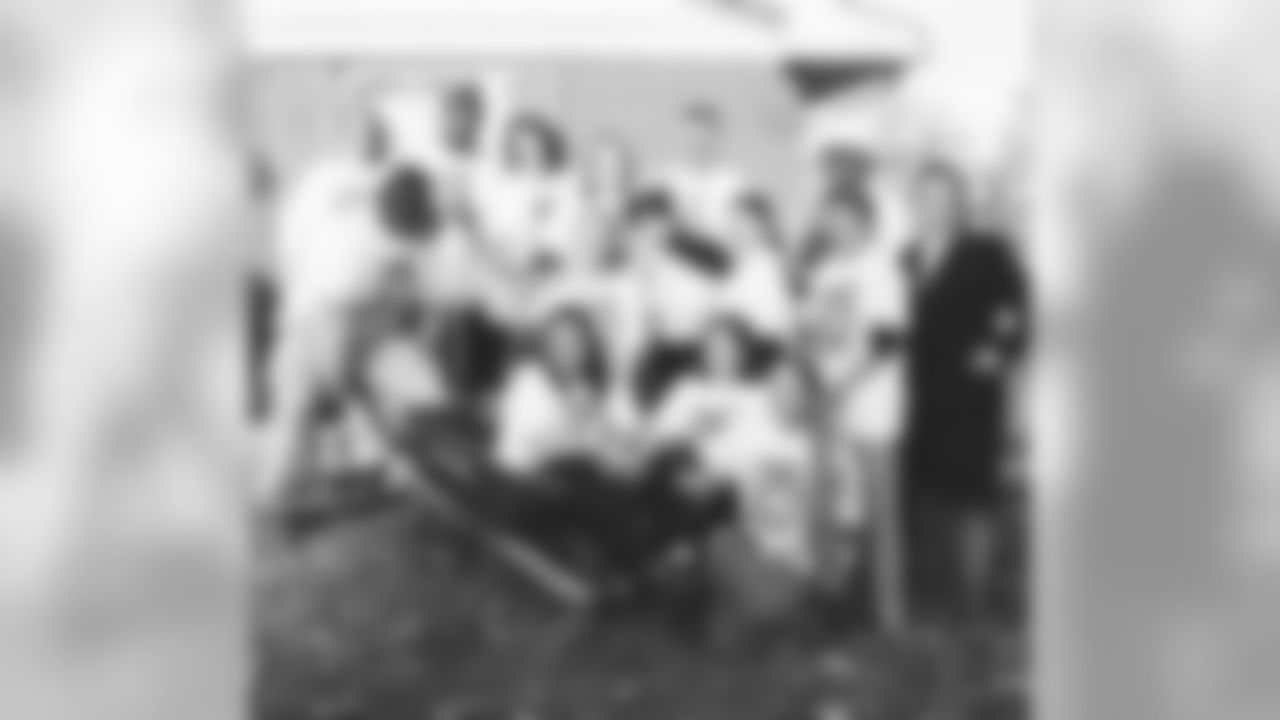 Players & House of Hope Staff