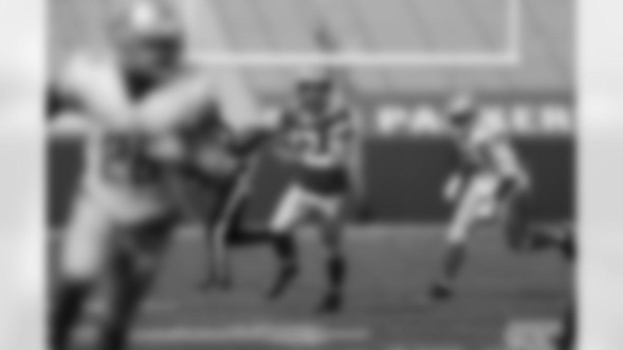 QB Aaron Rodgers