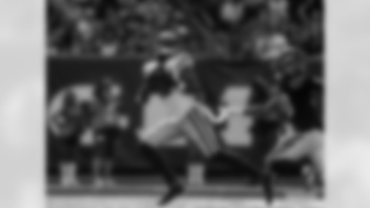 WR Davante Adams