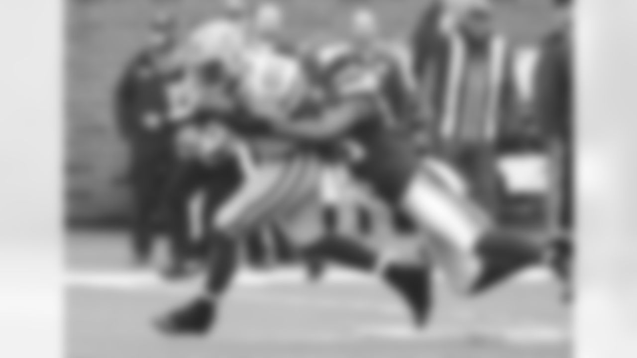 TE Andrew Quarless (2010-11, 13-15)