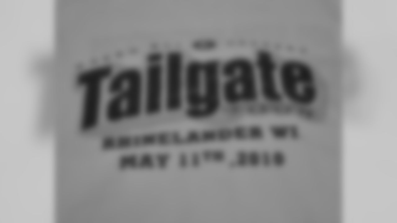 Packers Tailgate Tour - Tailgate Party (Rhinelander Ice Association)