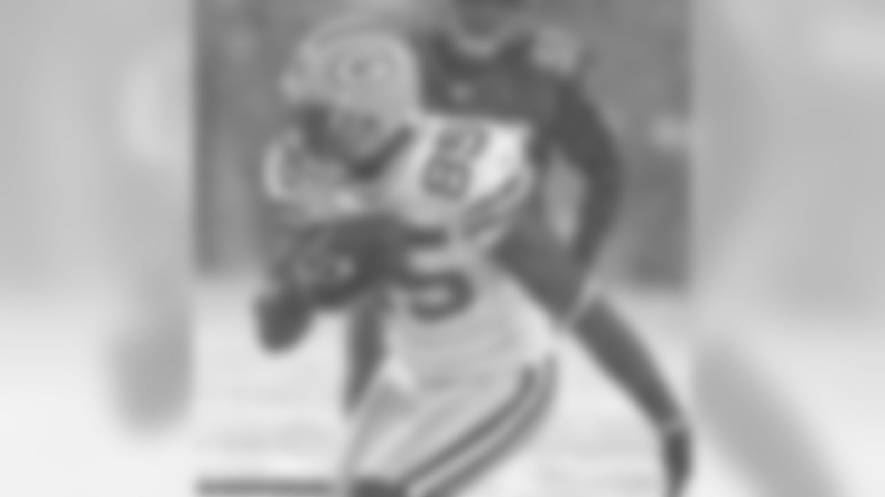WR Greg Jennings
